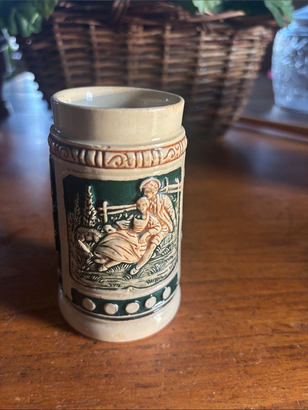 Vintage German tan  cream and green romantic rural scene 160ml stein